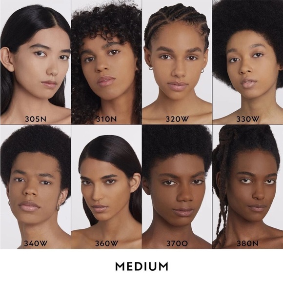 Gucci Éternité de Beauté Foundation - Medium 330W plus 5ml travel size - Picture 5 of 9